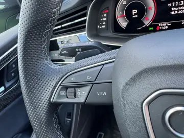 Audi Q8 S-line 286 CP