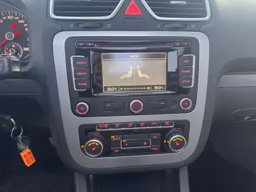 Volkswagen EOS 1.4 TSI 122HP Edition 2010