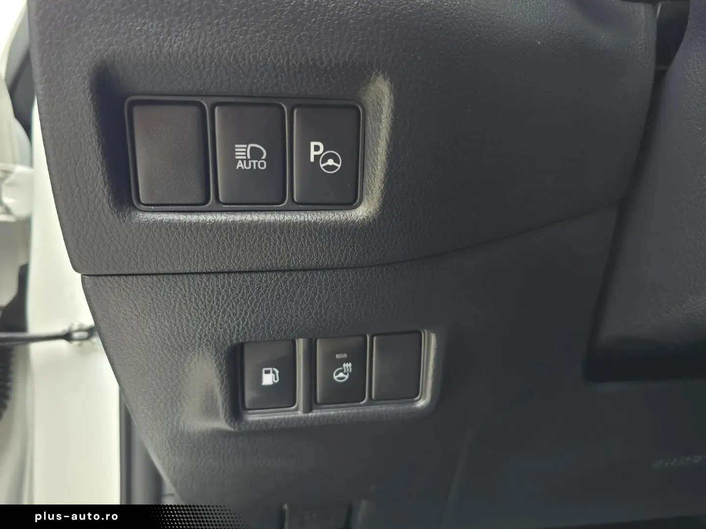 TOYOTA C-HR Hybrid  -  2.0 - 184 CP Classy