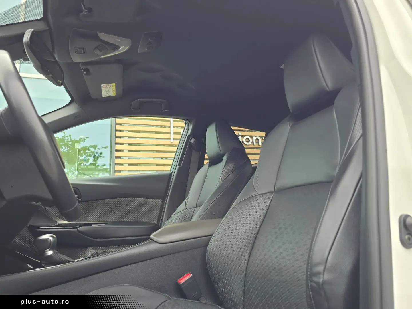 TOYOTA C-HR Hybrid  -  2.0 - 184 CP Classy