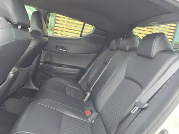 TOYOTA C-HR Hybrid  -  2.0 - 184 CP Classy