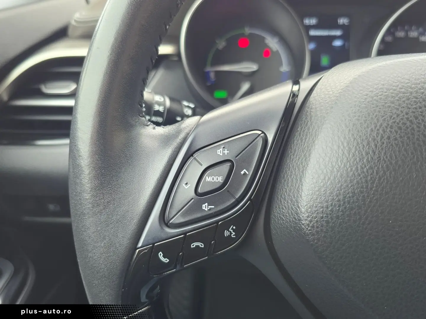 TOYOTA C-HR Hybrid  -  2.0 - 184 CP Classy