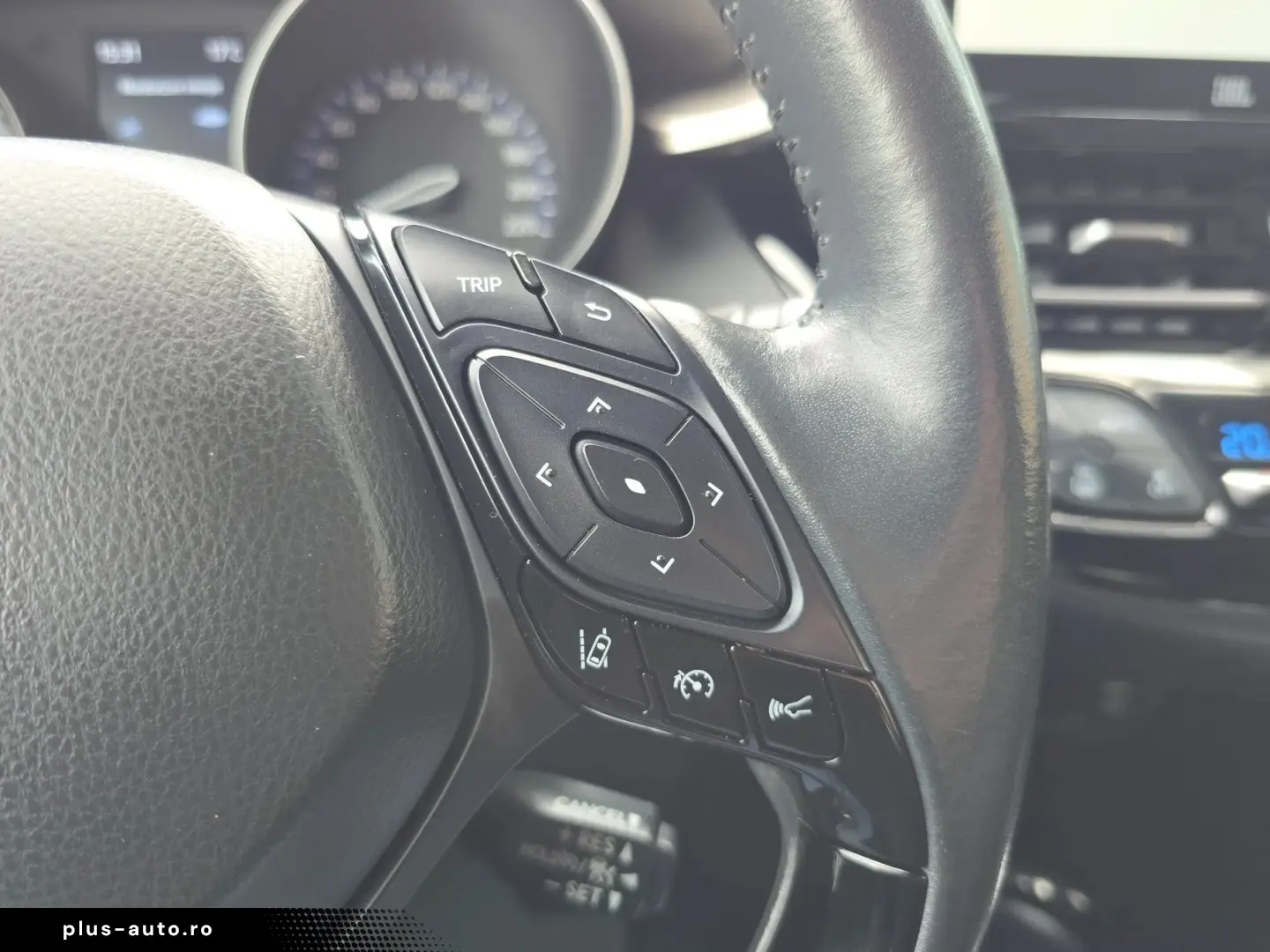 TOYOTA C-HR Hybrid  -  2.0 - 184 CP Classy