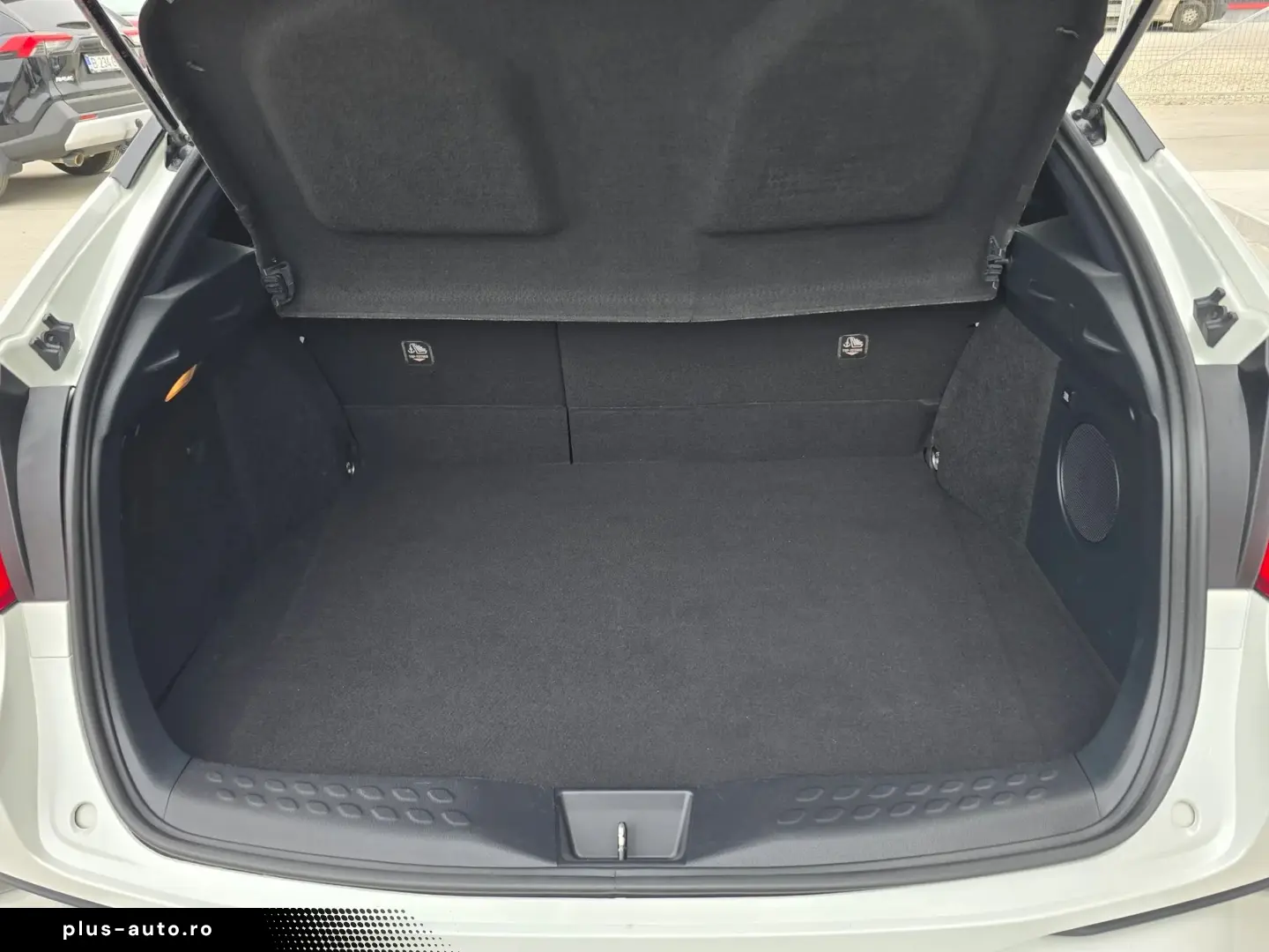 TOYOTA C-HR Hybrid  -  2.0 - 184 CP Classy