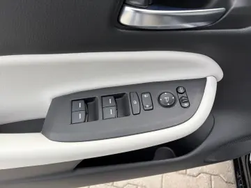 HONDA JAZZ 1.5 e HEV Executive   Car No 129