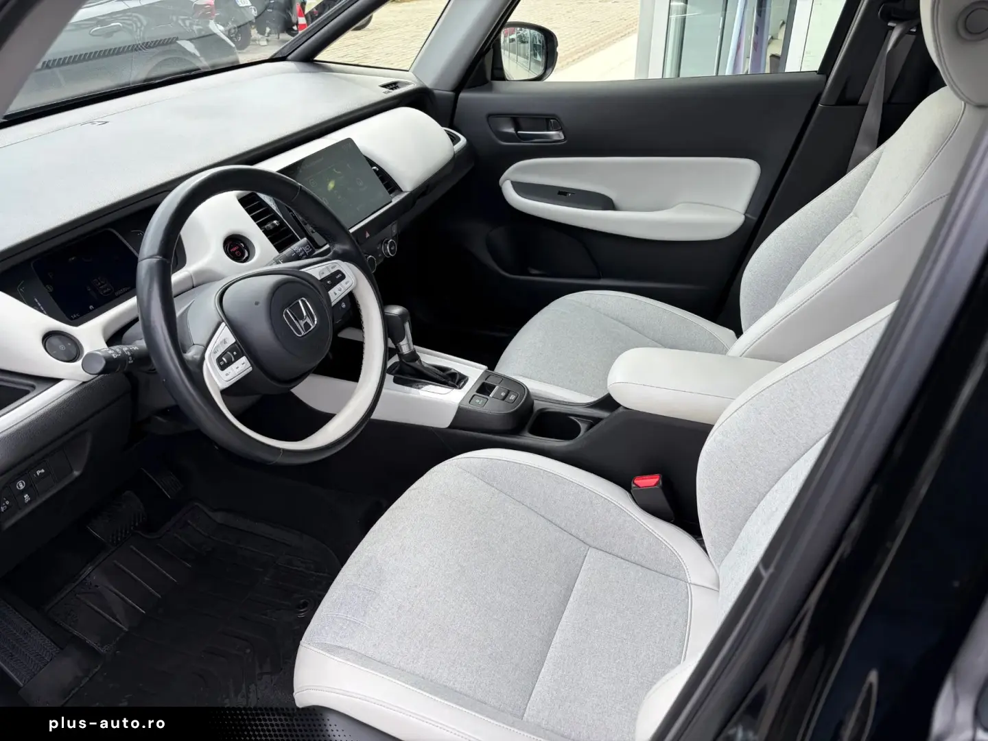 HONDA JAZZ 1.5 e HEV Executive   Car No 129