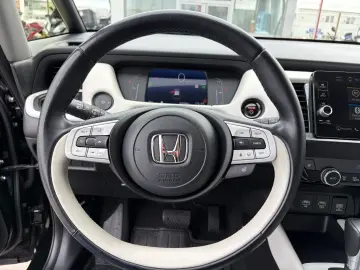 HONDA JAZZ 1.5 e HEV Executive   Car No 129