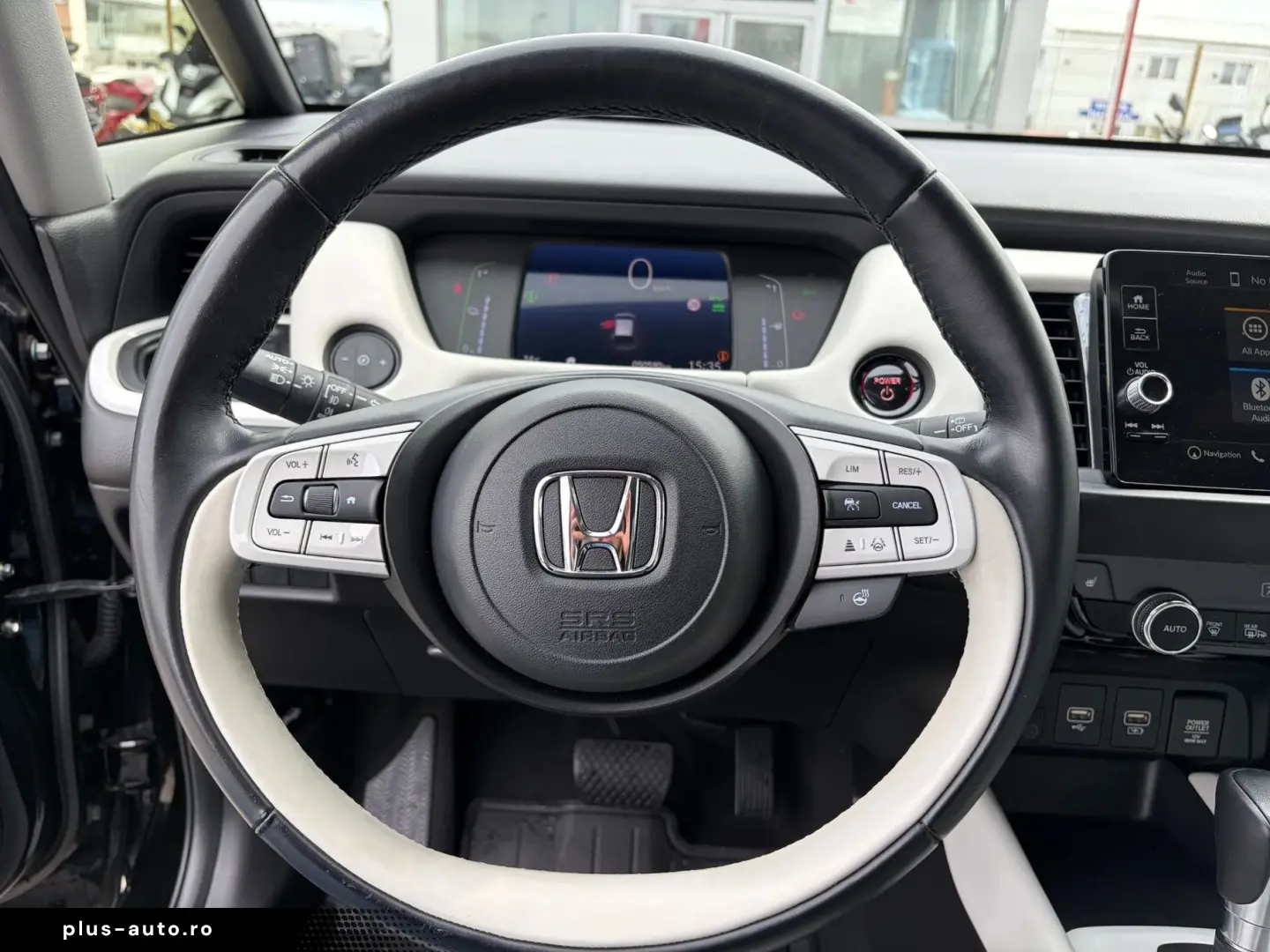 HONDA JAZZ 1.5 e HEV Executive   Car No 129