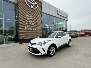 Toyota C-HR C-enter 1.8 Hybrid 122  CP