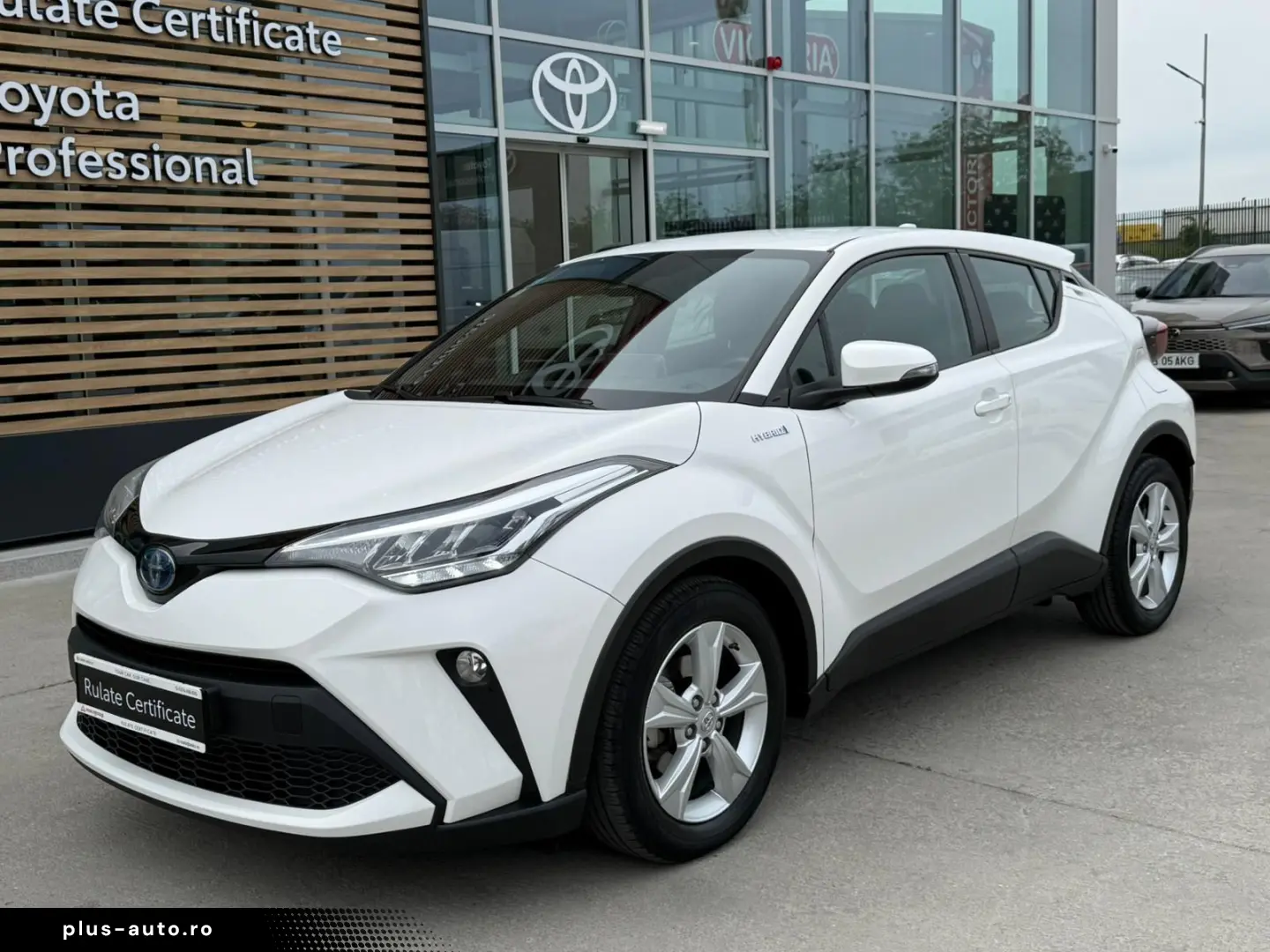 Toyota C-HR C-enter 1.8 Hybrid 122  CP