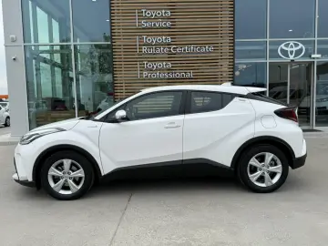 Toyota C-HR C-enter 1.8 Hybrid 122  CP