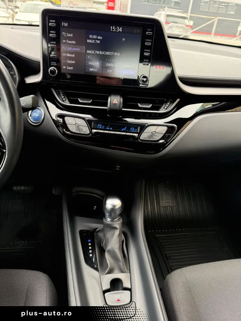 Toyota C-HR C-enter 1.8 Hybrid 122  CP