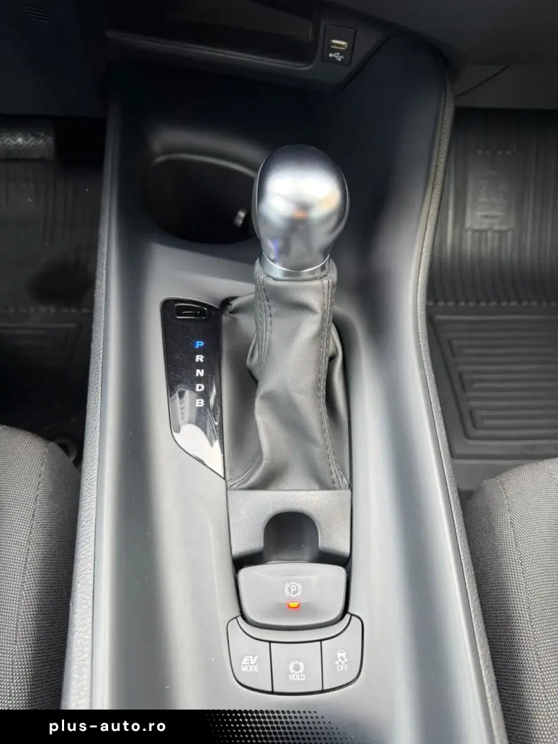 Toyota C-HR C-enter 1.8 Hybrid 122  CP