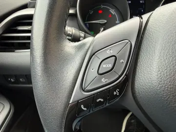 Toyota C-HR C-enter 1.8 Hybrid 122  CP