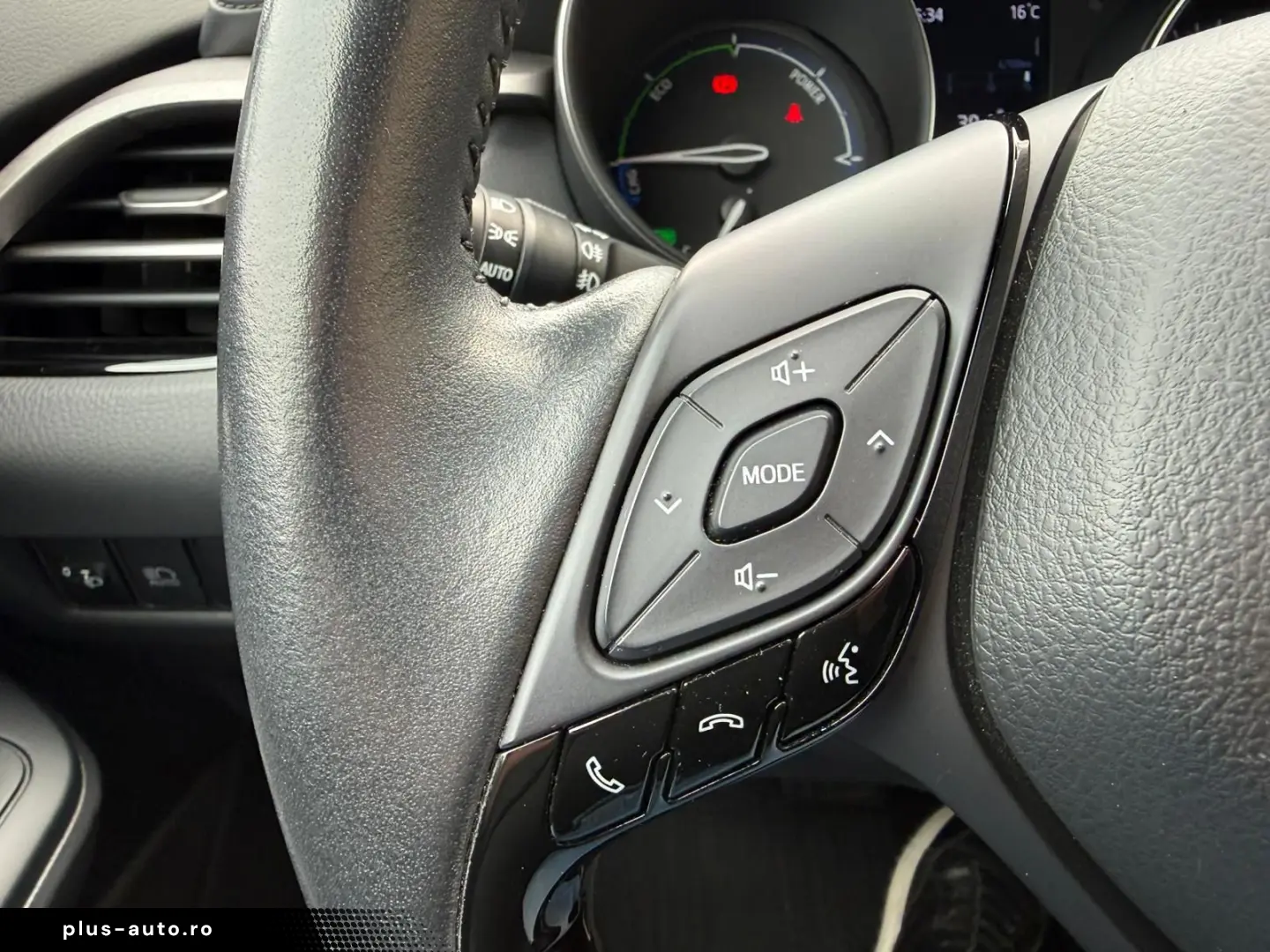 Toyota C-HR C-enter 1.8 Hybrid 122  CP