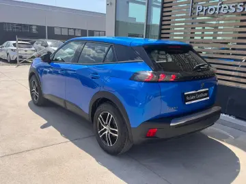 PEUGEOT 2008 1.2 PureTech 100 CP MT6 Allure