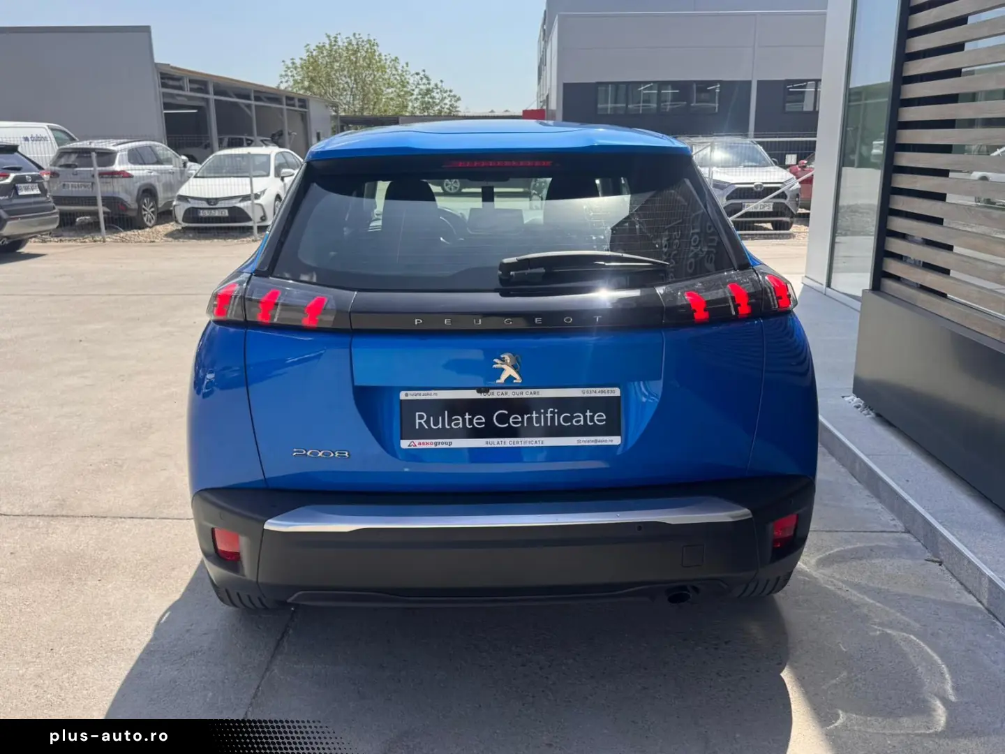 PEUGEOT 2008 1.2 PureTech 100 CP MT6 Allure