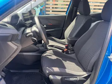 PEUGEOT 2008 1.2 PureTech 100 CP MT6 Allure