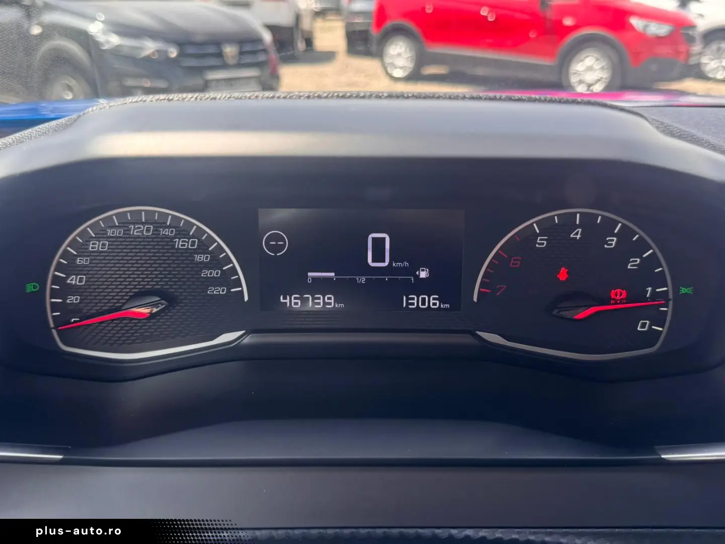 PEUGEOT 2008 1.2 PureTech 100 CP MT6 Allure