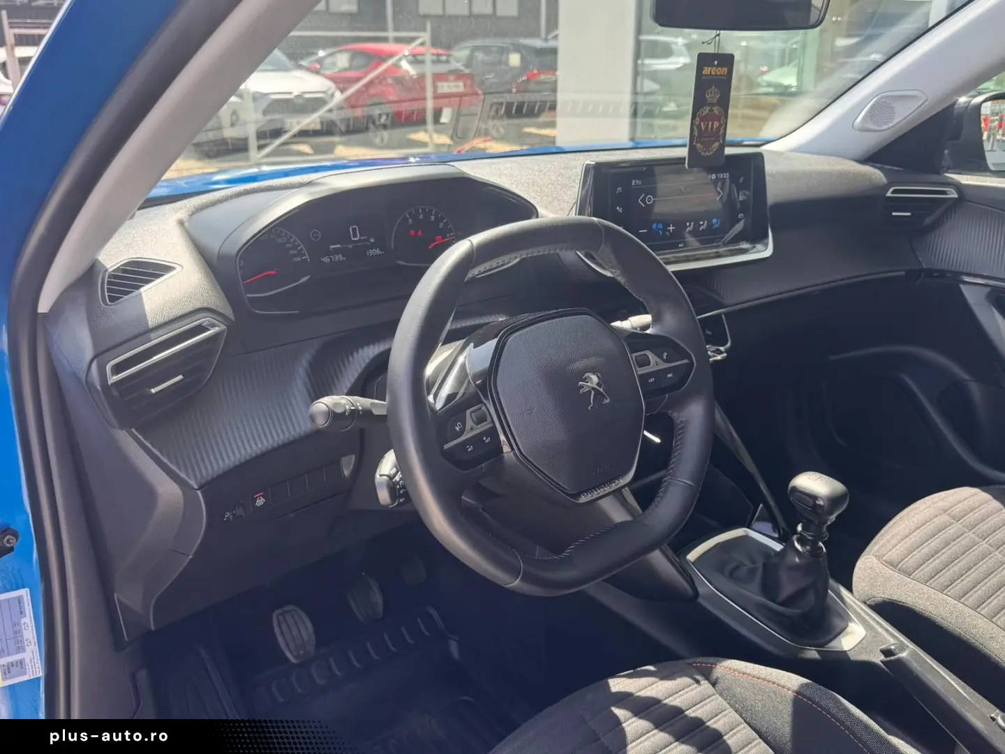 PEUGEOT 2008 1.2 PureTech 100 CP MT6 Allure