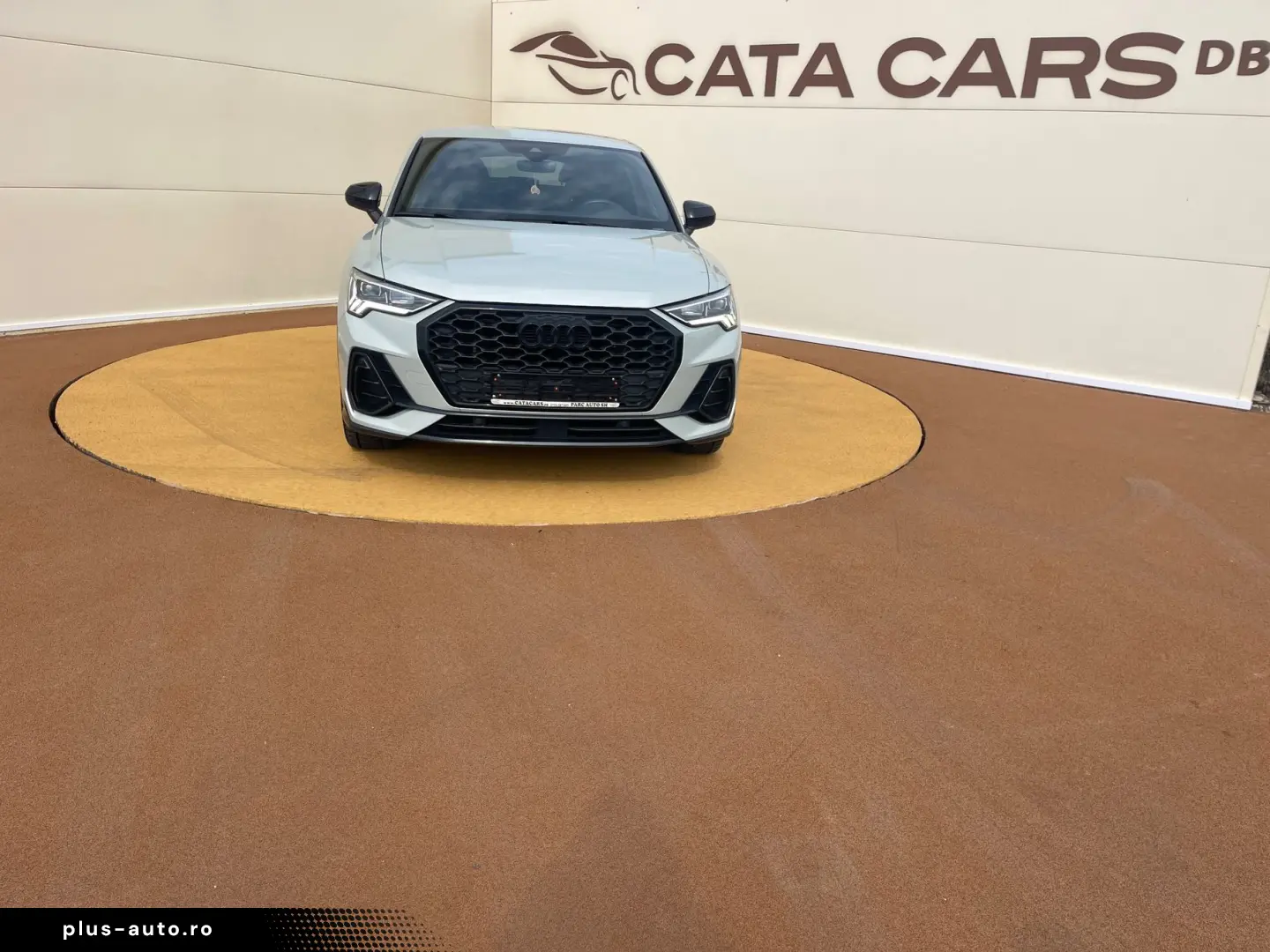 Audi Q3 SPORTBACK  150CP  LED  Cockpit  Camera  Keyless  Pie