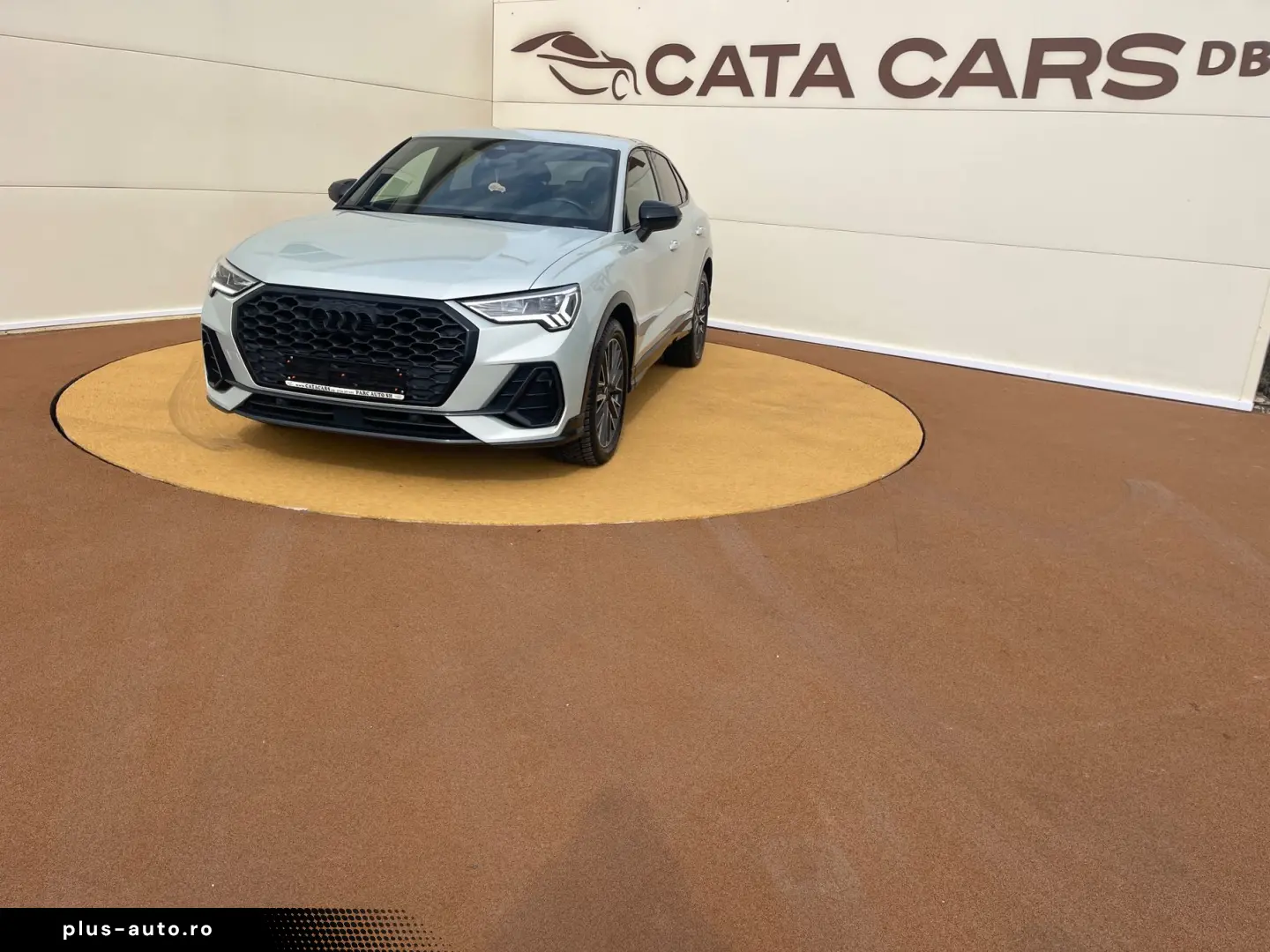 Audi Q3 SPORTBACK  150CP  LED  Cockpit  Camera  Keyless  Pie