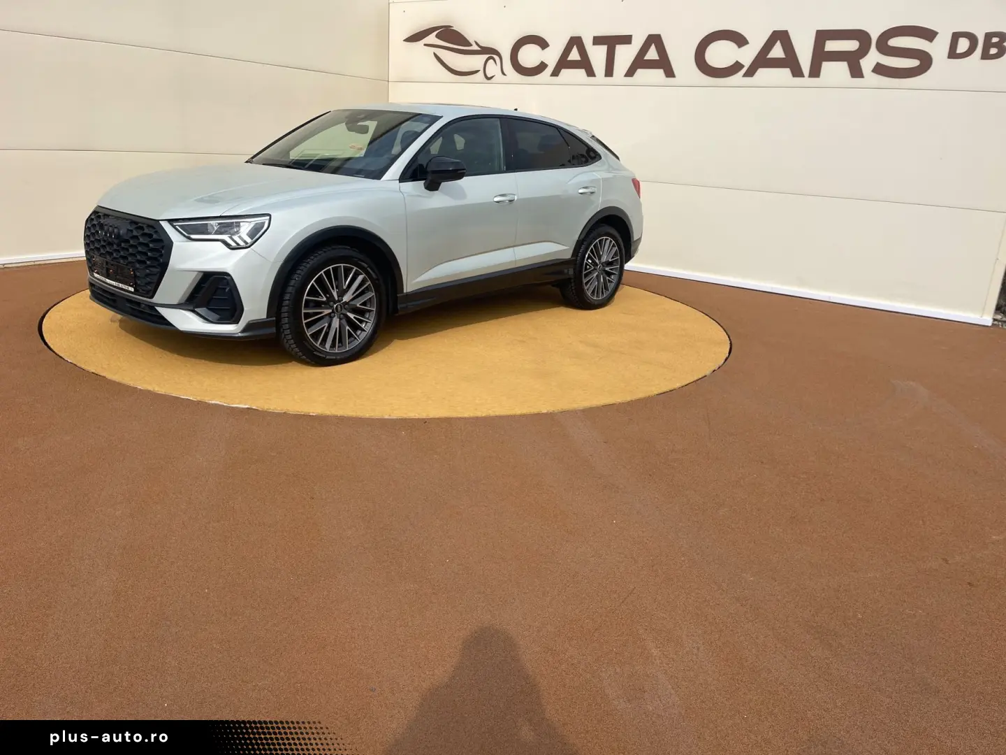 Audi Q3 SPORTBACK  150CP  LED  Cockpit  Camera  Keyless  Pie