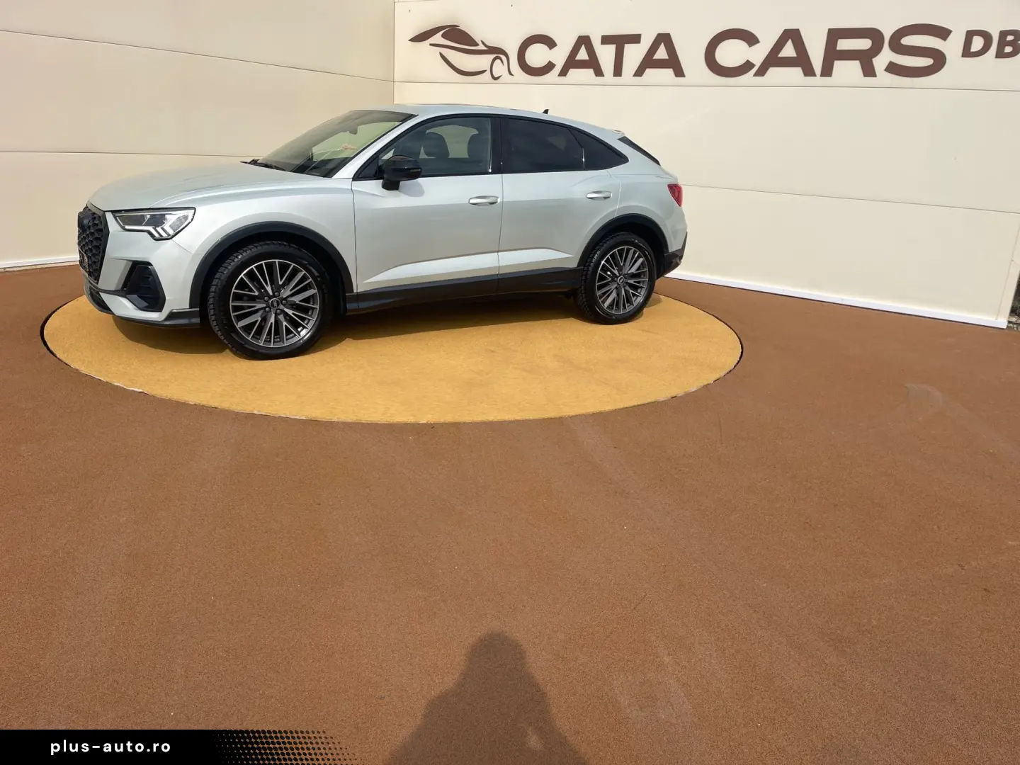 Audi Q3 SPORTBACK  150CP  LED  Cockpit  Camera  Keyless  Pie