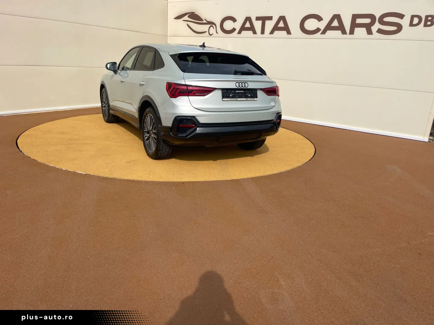 Audi Q3 SPORTBACK  150CP  LED  Cockpit  Camera  Keyless  Pie