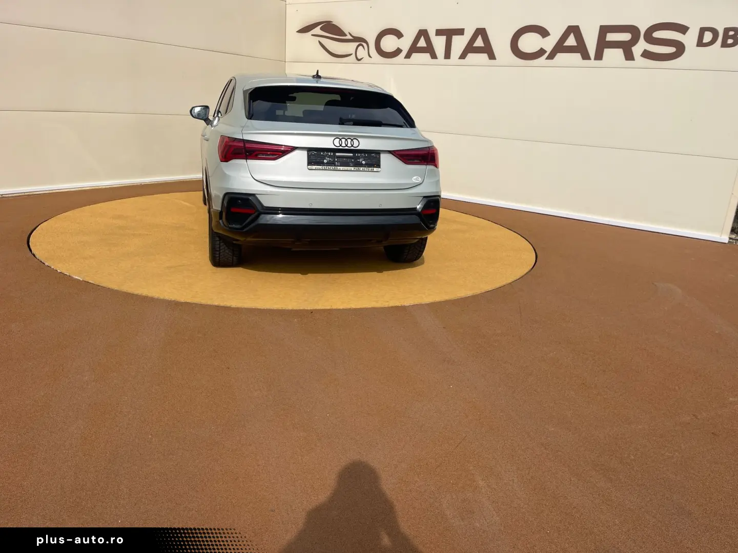 Audi Q3 SPORTBACK  150CP  LED  Cockpit  Camera  Keyless  Pie