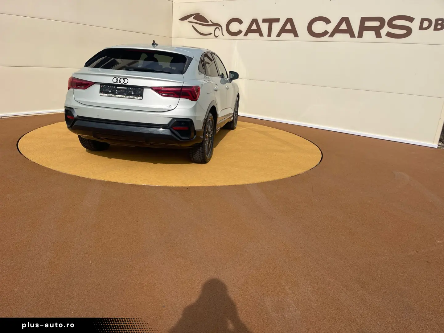 Audi Q3 SPORTBACK  150CP  LED  Cockpit  Camera  Keyless  Pie