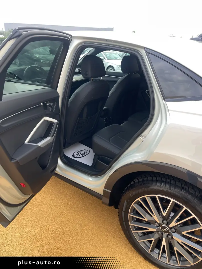 Audi Q3 SPORTBACK  150CP  LED  Cockpit  Camera  Keyless  Pie