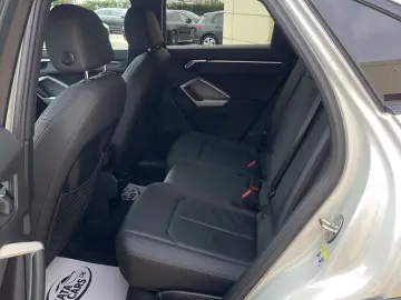 Audi Q3 SPORTBACK  150CP  LED  Cockpit  Camera  Keyless  Pie