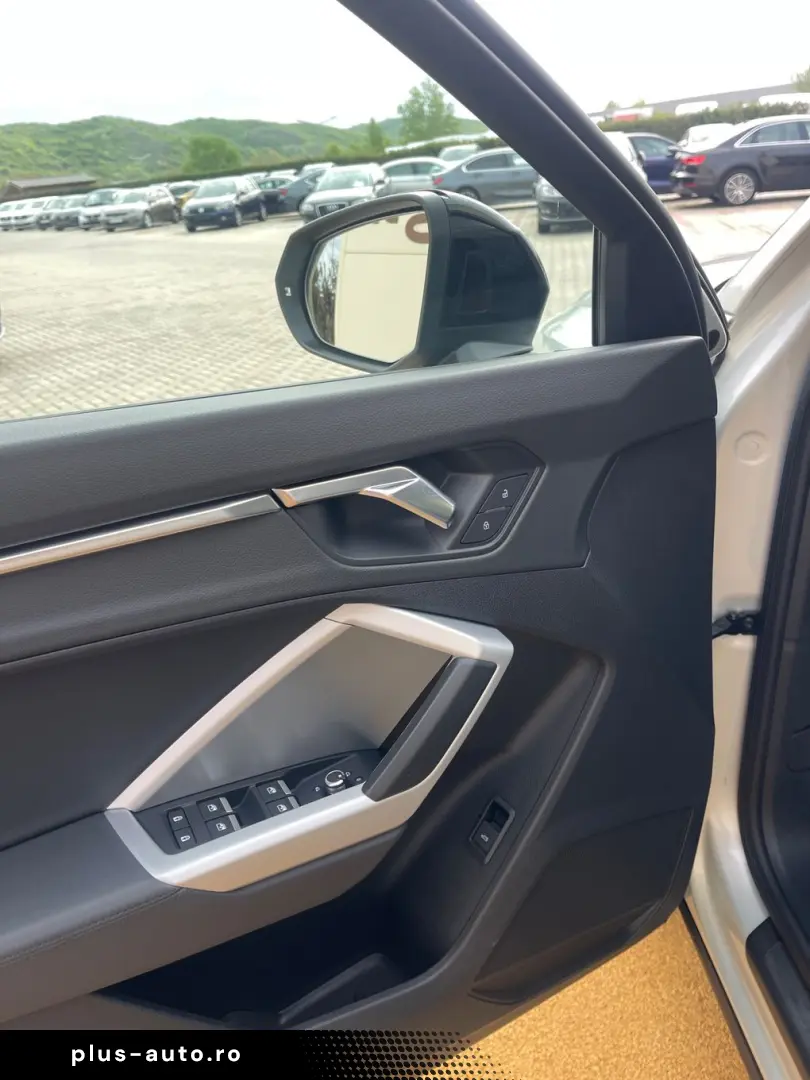 Audi Q3 SPORTBACK  150CP  LED  Cockpit  Camera  Keyless  Pie
