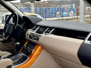 Land-Rover Range-Rover-Sport