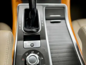 Land-Rover Range-Rover-Sport