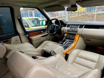 Land-Rover Range-Rover-Sport