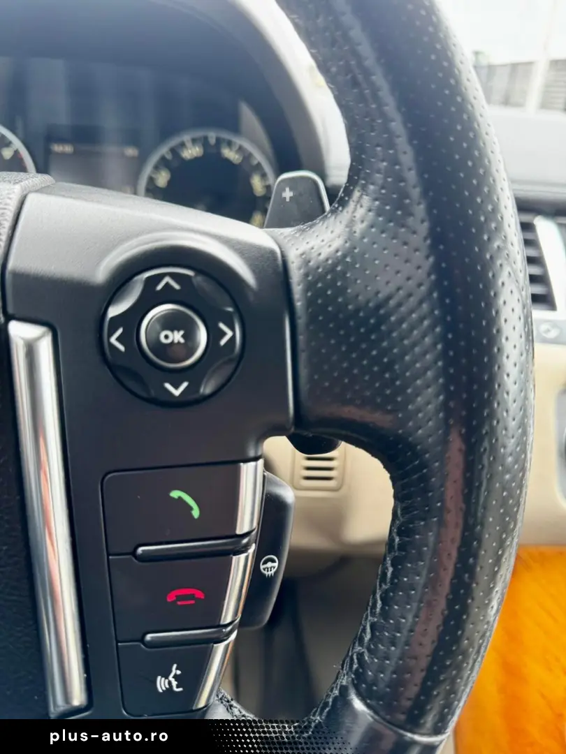 Land-Rover Range-Rover-Sport