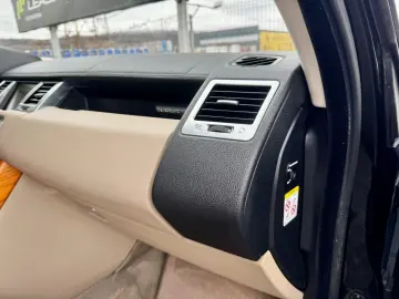 Land-Rover Range-Rover-Sport