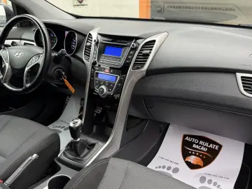 Hyundai i30 1.6 CRDi 110CP 2014 10 Euro 5