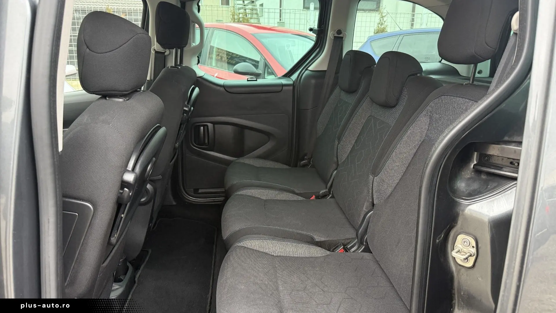 Peugeot Partner Tepee 1.2 Benzina 110CP 2018 Euro 6