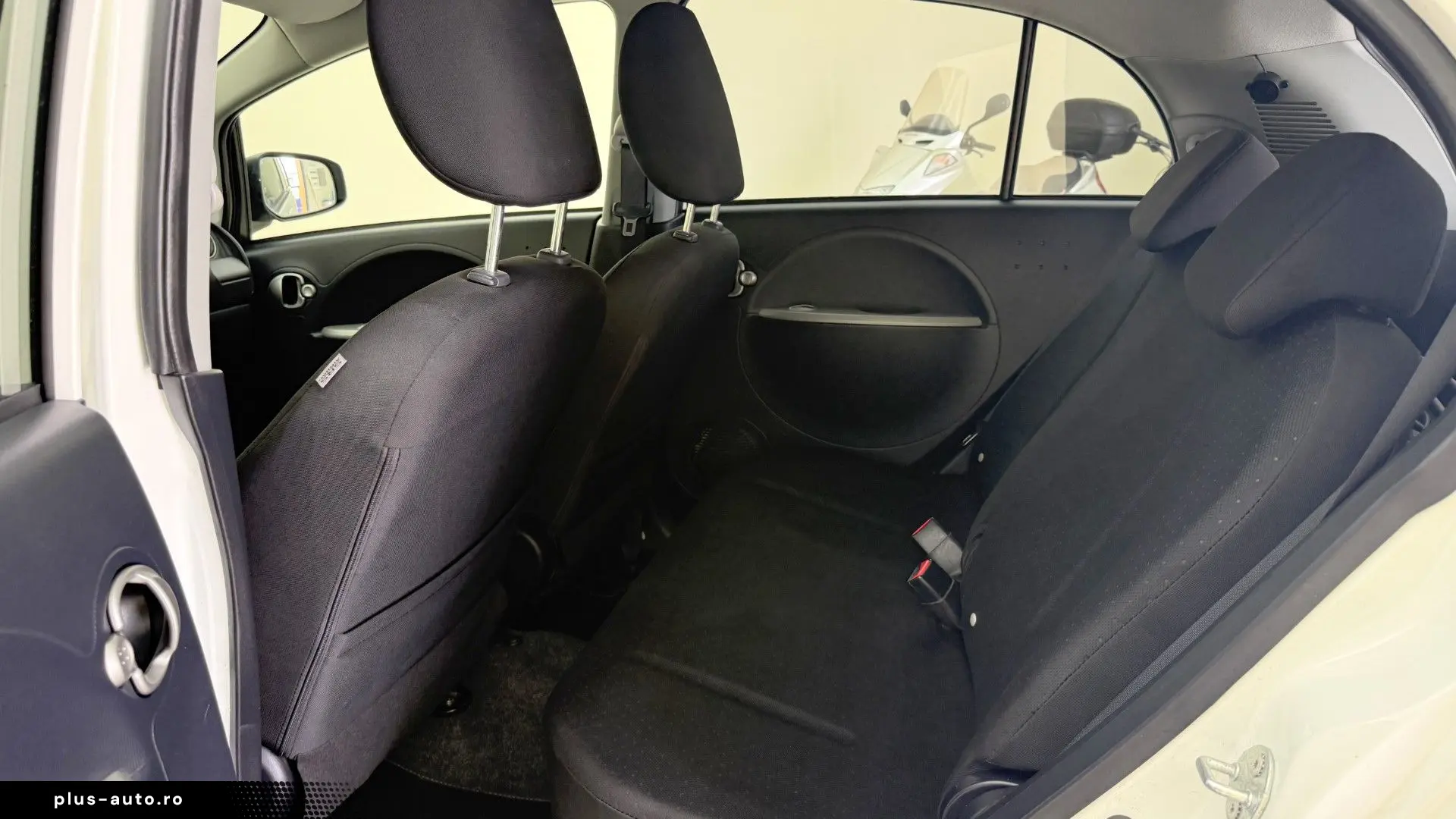 Mitsubishi i-MiEV (electric) 67CP Automata 2015