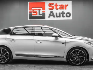 Ds-Automobiles Dsa-Ds5