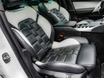 Ds-Automobiles Dsa-Ds5