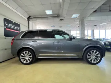Volvo Xc-90