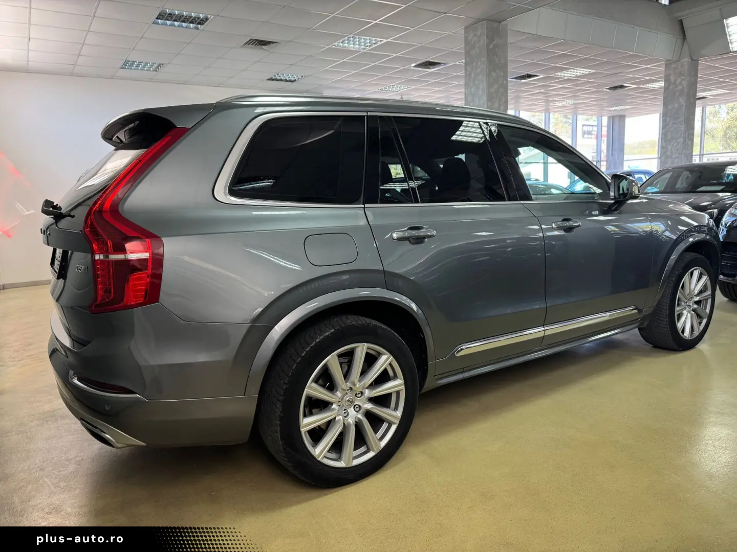 Volvo Xc-90