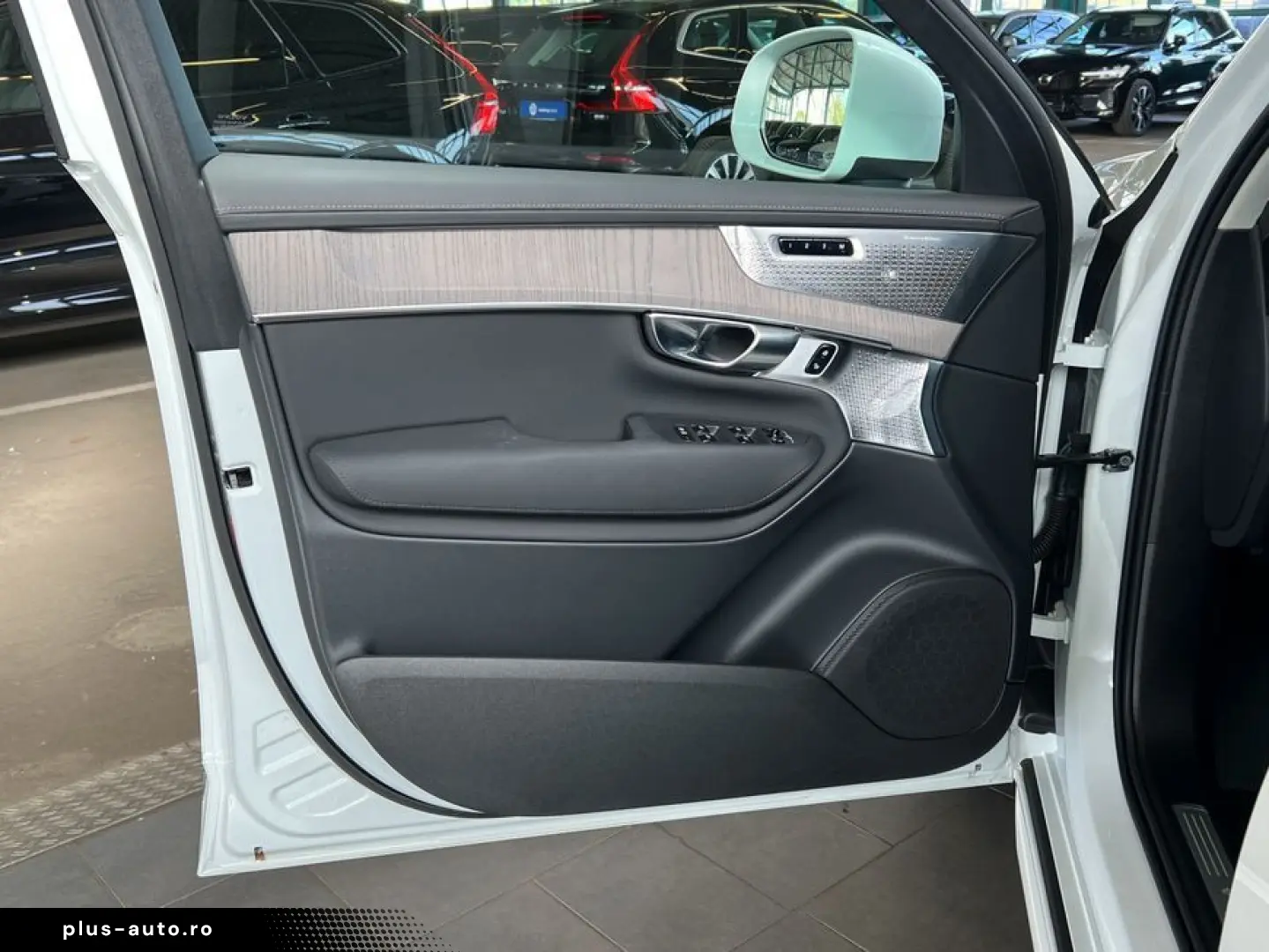 VOLVO XC90 B5 AWD Plus-Bright 7S Neues-Modell Luftfahr