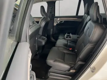 VOLVO XC90 B5 AWD Plus-Bright 7S Neues-Modell Luftfahr