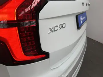 VOLVO XC90 B5 AWD Plus-Bright 7S Neues-Modell Luftfahr