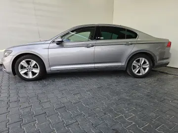 Volkswagen Passat 1.5 TSI ACT DSG Highline